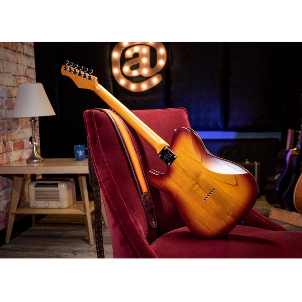 michael-kelly-53op-tobaccoburst-3_musicvanderheyden