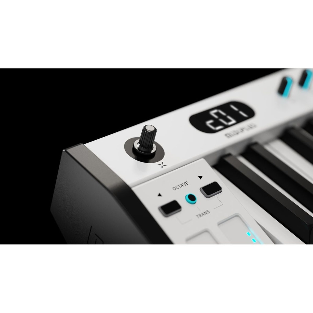 midiplus-x4-iii-3_musicvanderheyden