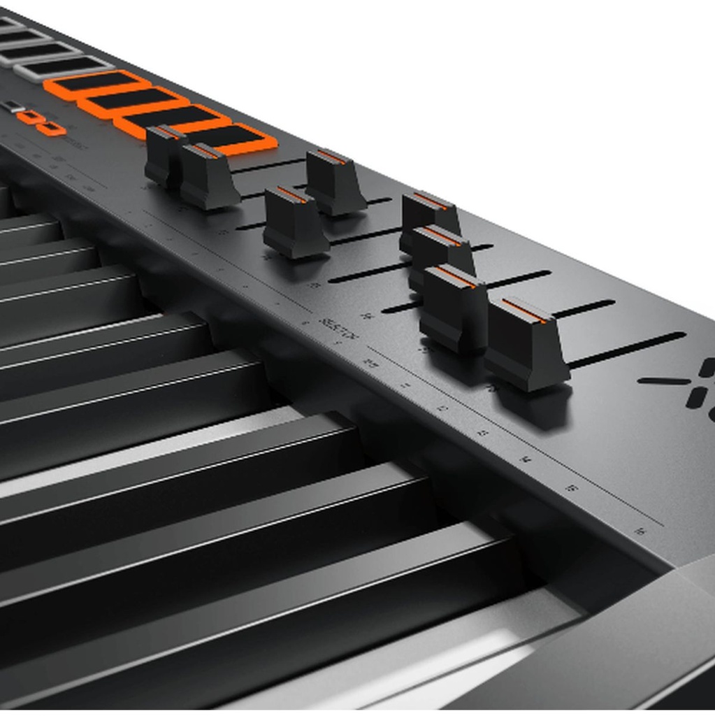 midiplus-x8-max-2_musicvanderheyden