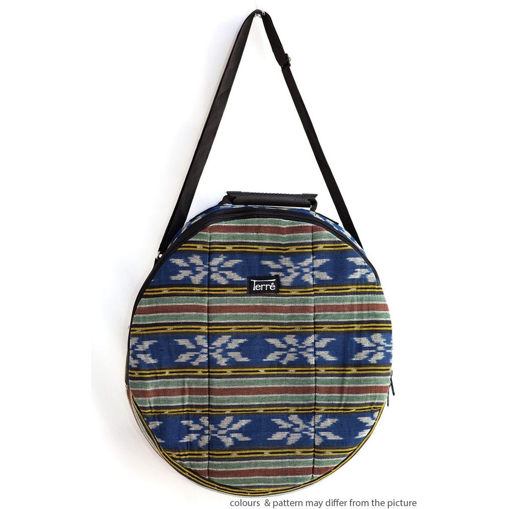 terre-shamandrum-ikat-bag-40cm-blue-3_musicvanderheyden