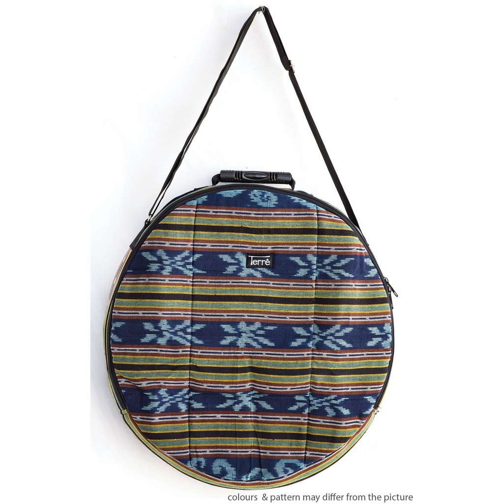 terre-shamandrum-ikat-bag-40cm-blue-4_musicvanderheyden