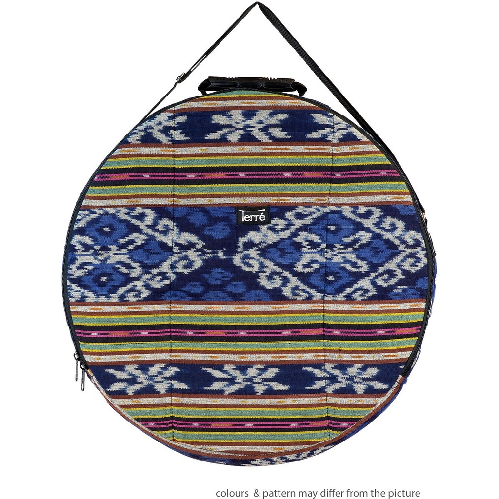 terre-shamandrum-ikat-bag-50cm-blue-3_musicvanderheyden