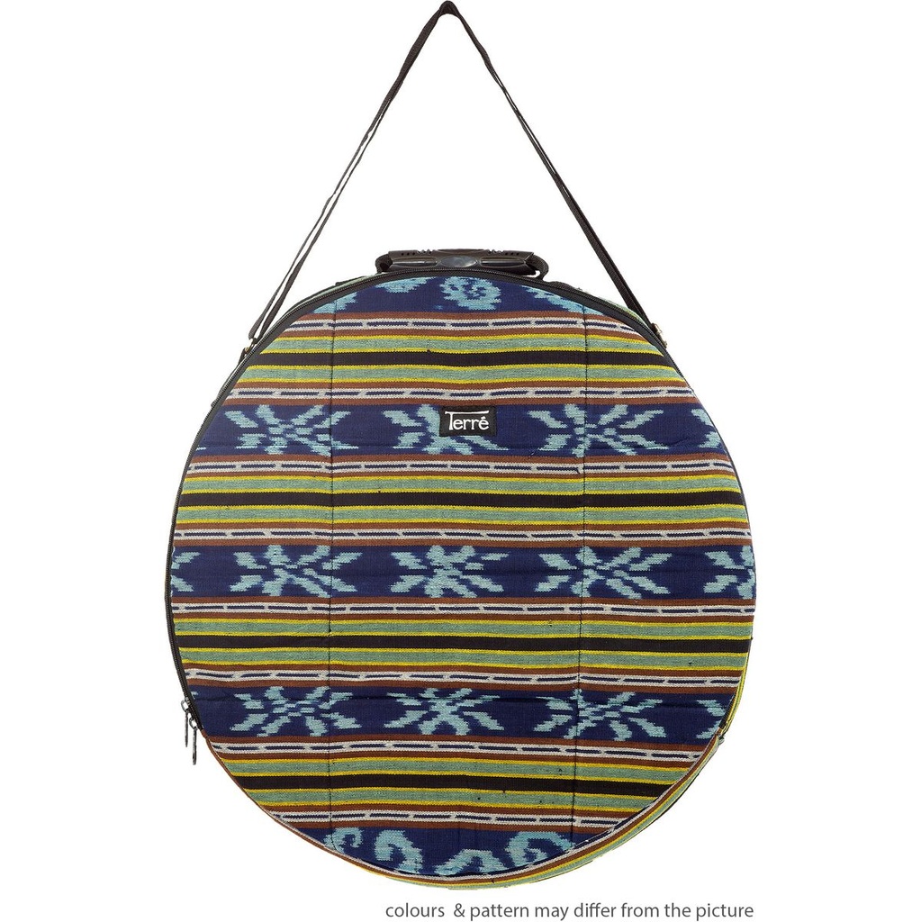 terre-shamandrum-ikat-bag-50cm-blue-4_musicvanderheyden