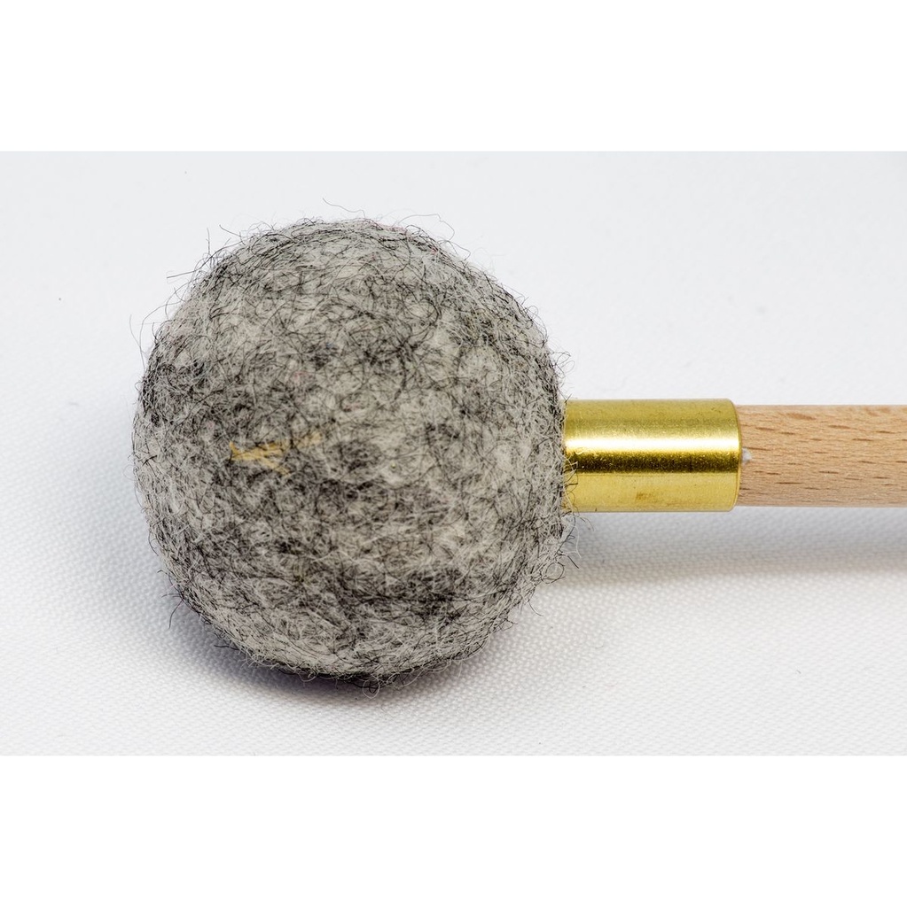 terre-stick-felt-rubber-ball-30mm-2_musicvanderheyden