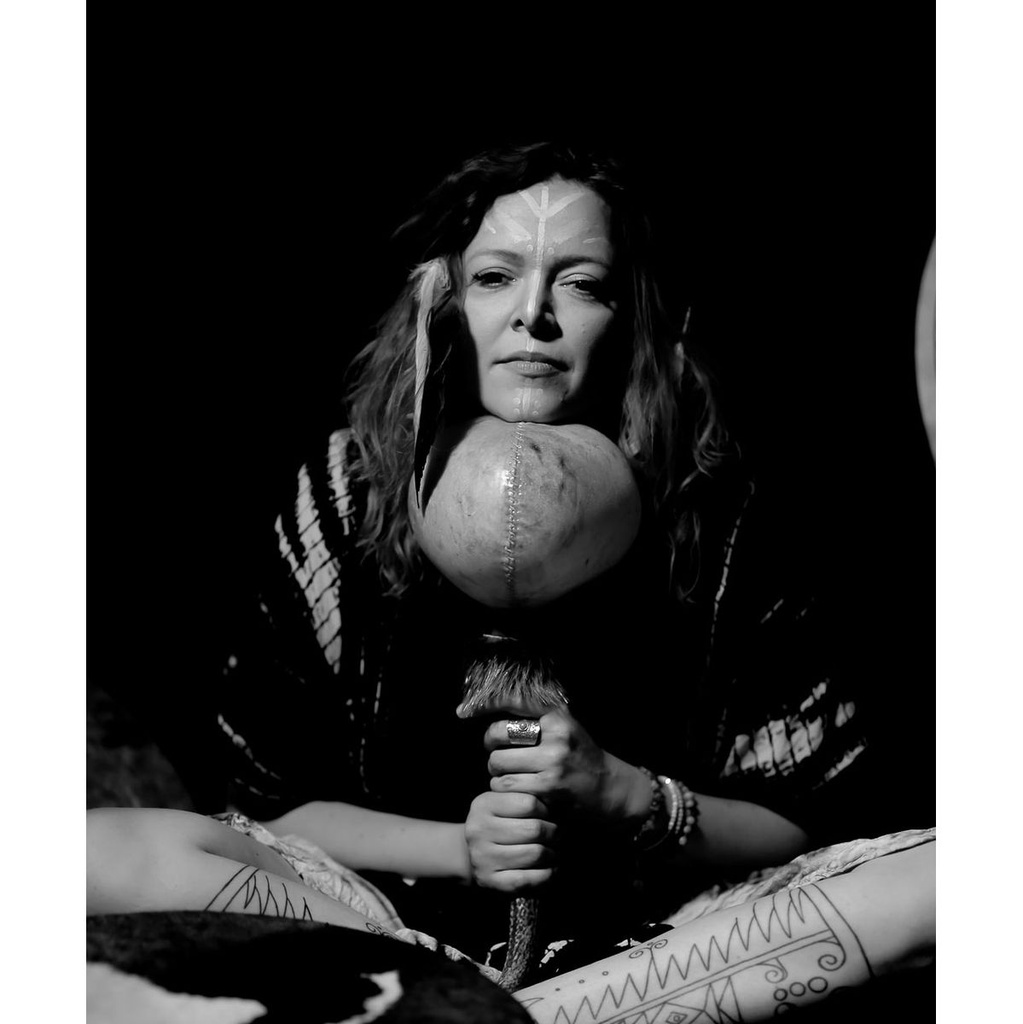 terre-shamanshaker-deer-antlers-xl-sea-5_musicvanderheyden