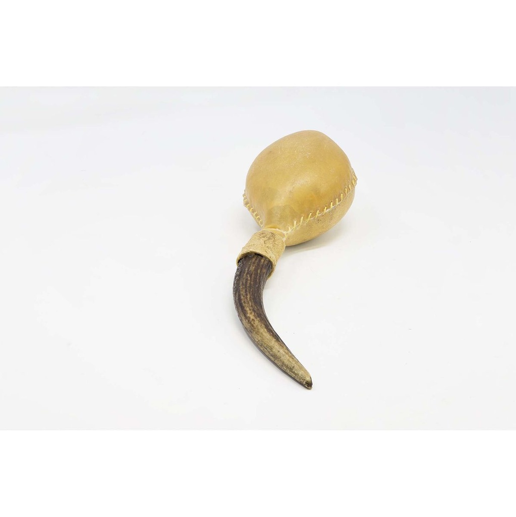 terre-shamanshaker-deer-antlers-m-sea-4_musicvanderheyden