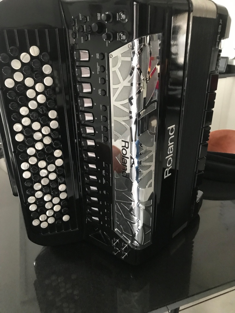Roland FR8X BK V-Accordion B-stock Op voorraad! 