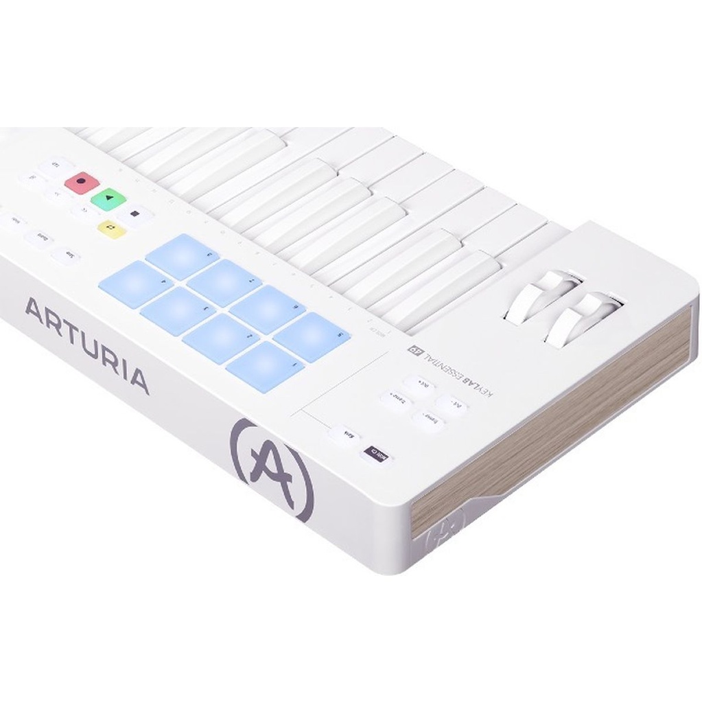 Arturia KeyLab Essential 3 61 Alpine White