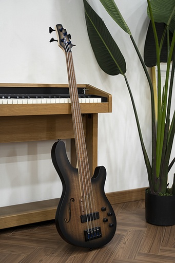 [COB4FLPIOKBW] Cort B4FL MHPZ Open Pore Transparant Black Burst Fretless
